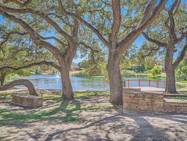 Building Photo - 334 Blazing Star Dr