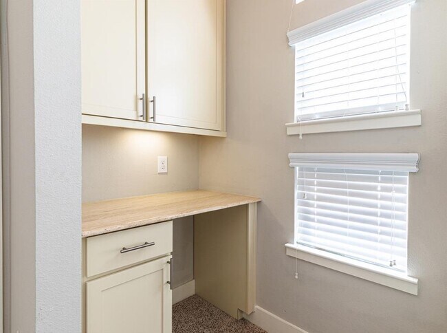 Building Photo - 1441 Wagner St