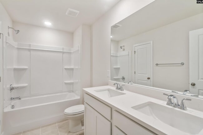 Building Photo - 1021 Skidaway Dr