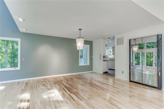 Building Photo - 67 Tranquility Rd