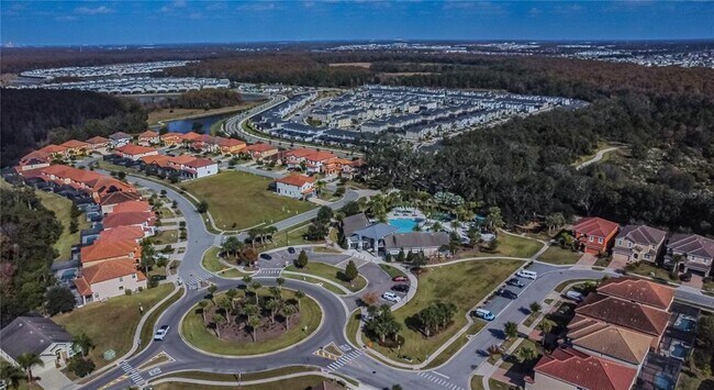 Building Photo - 2528 Dharma Cir