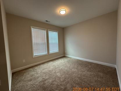 Building Photo - Spacious 2 Bedroom, 2.5 Bath Townhome 160 Loren Rd.