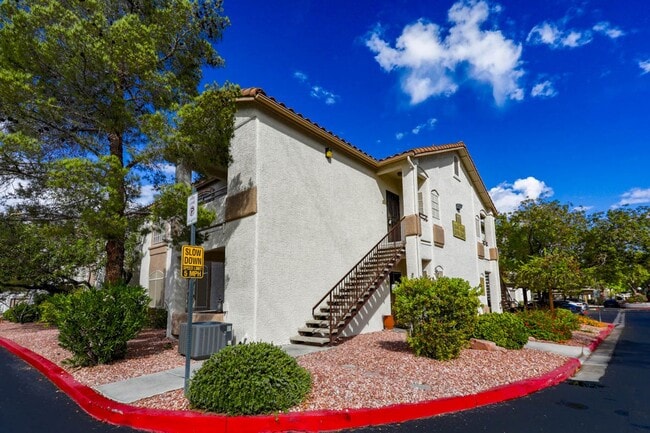 Primary Photo - 3 Bed Condo In Gated West Side Community