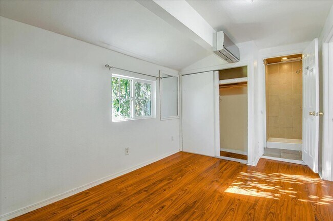 Building Photo - 6513 Corbin Ave