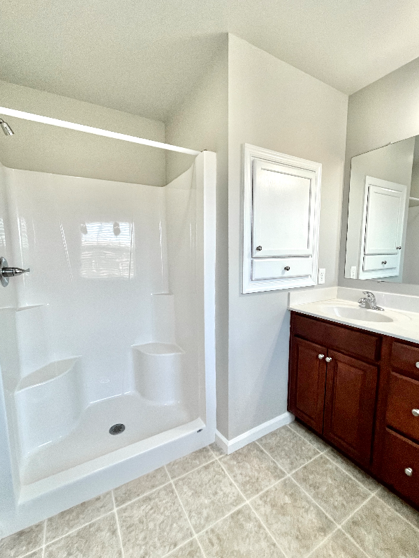 Building Photo - 123 High Pointe Dr