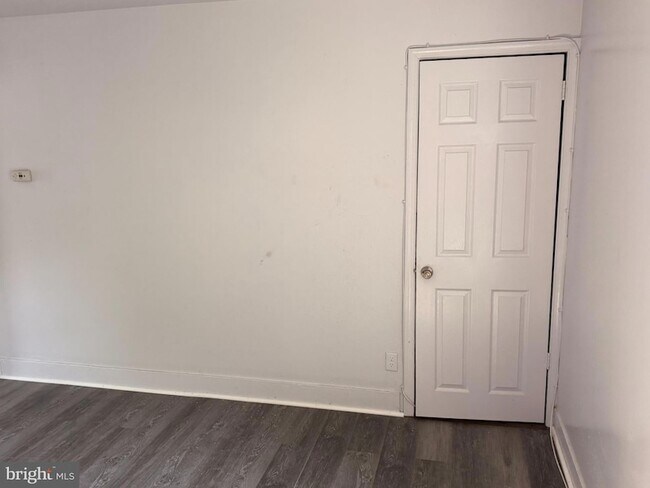 Building Photo - 88 W Pitman St