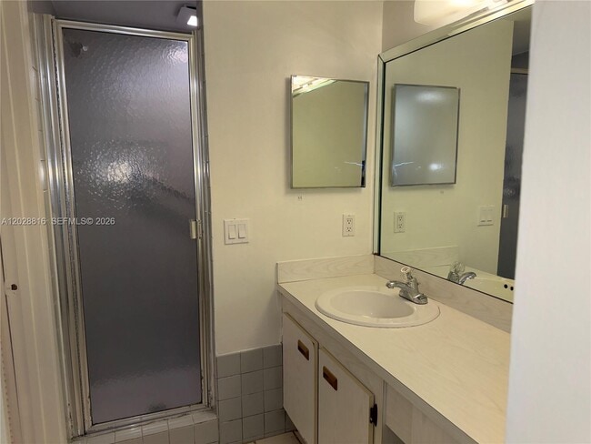 Building Photo - 10441 Mahogany Key Cir