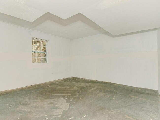 Building Photo - 6601 Harrison Rd