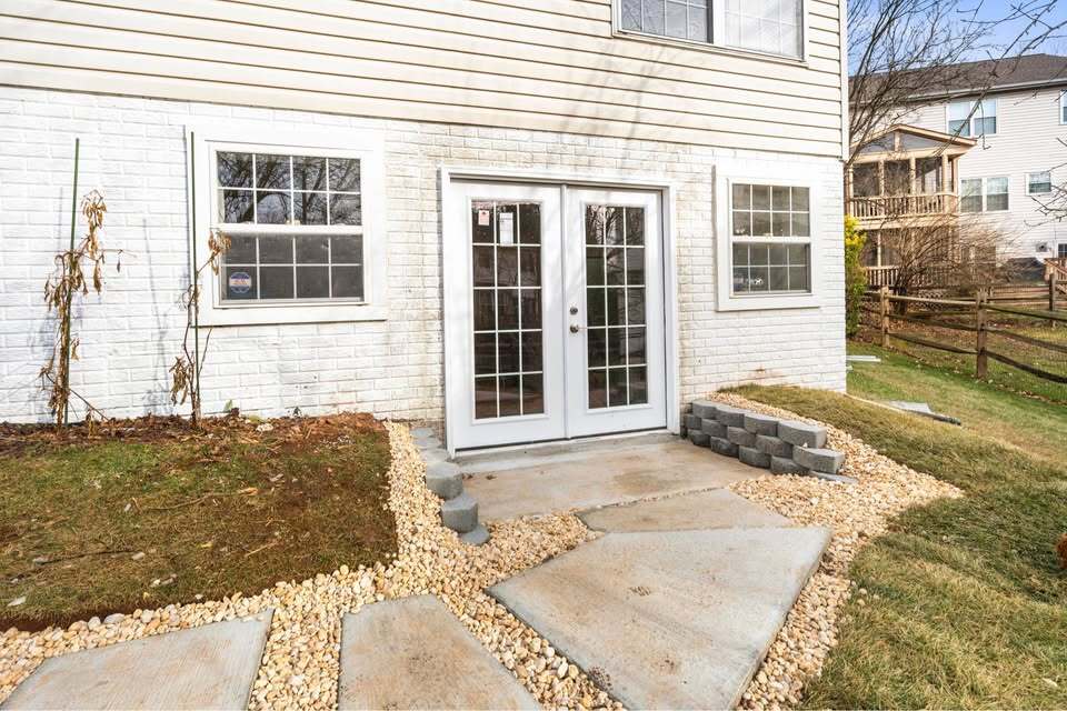 Building Photo - 47516 Anchorage Cir