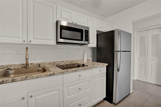 Building Photo - 6970 NW 186th St