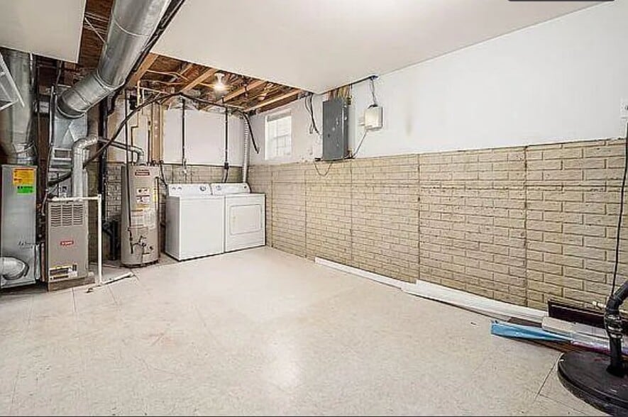 Building Photo - 6471 Crab Apple Dr