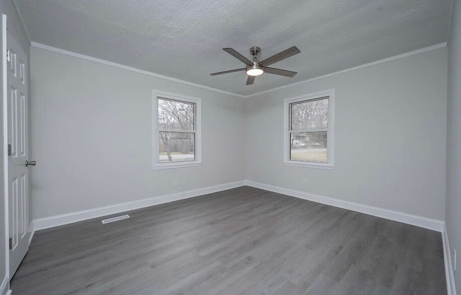 Building Photo - 126 Winding Way