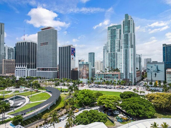 Building Photo - 244 Biscayne Blvd