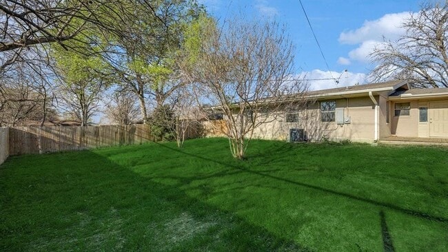 Building Photo - 4313 Bonnie Dr