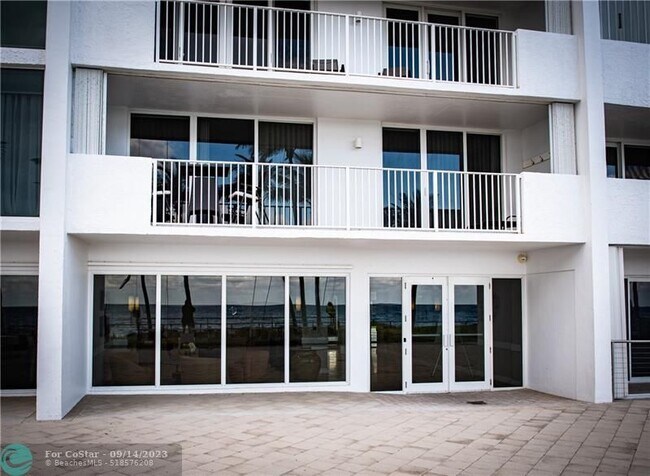 Building Photo - 3000 S Ocean Blvd