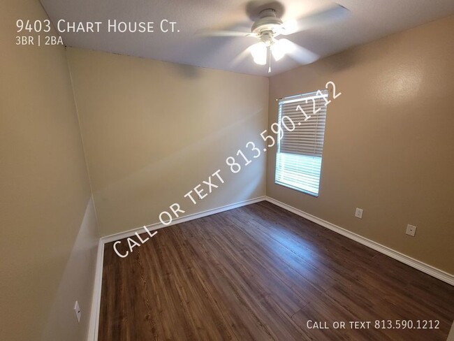 Building Photo - Spacious Lake St. Charles Home