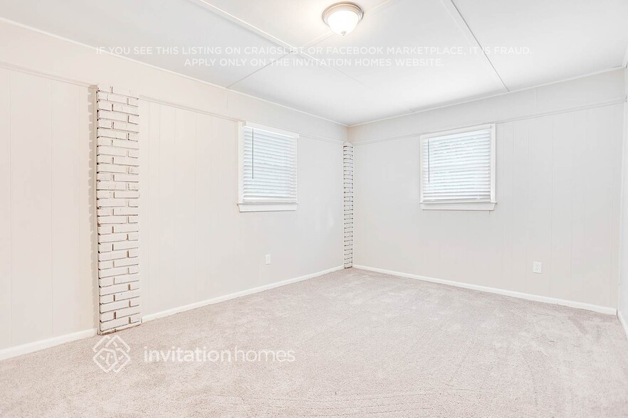 Building Photo - 6030 Brookdale Ln SW