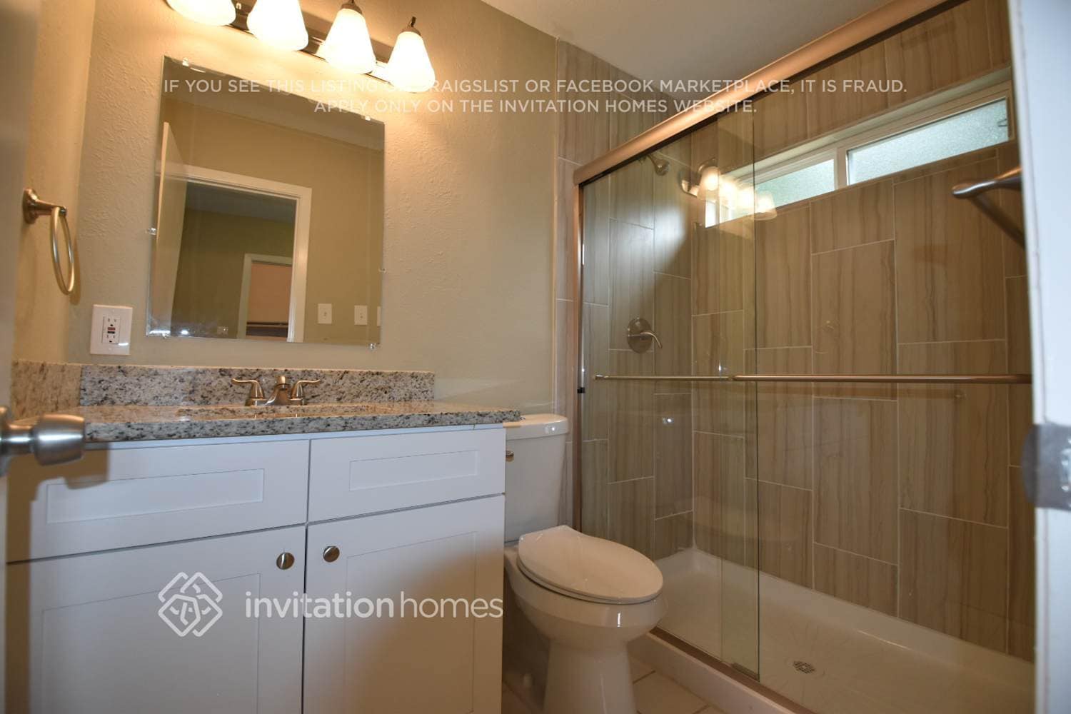 Building Photo - 3921 Willow Run Dr
