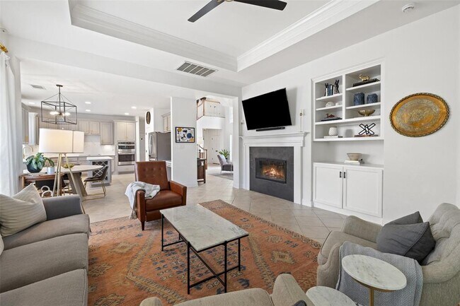 Building Photo - 209 The Hills Dr