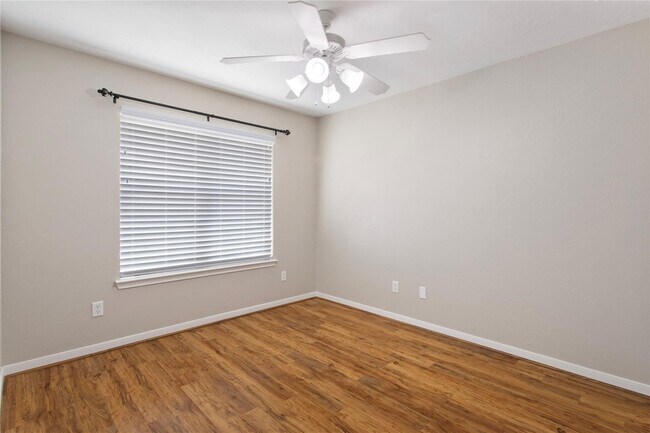 Building Photo - 2023 Mountain Wind Loop