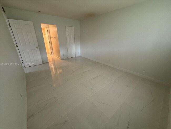 Building Photo - 2840 NW 55th Ave