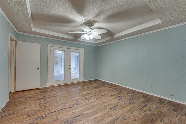 Building Photo - 917 Meadowgate Dr