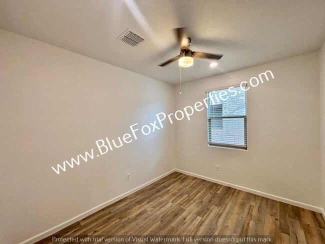 Building Photo - 8112 S Jaeger Pl