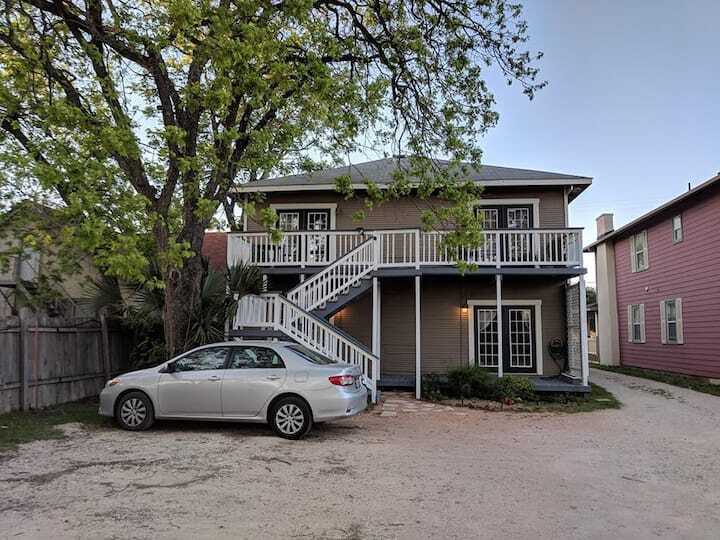 Building Photo - 806 E Ashby Pl