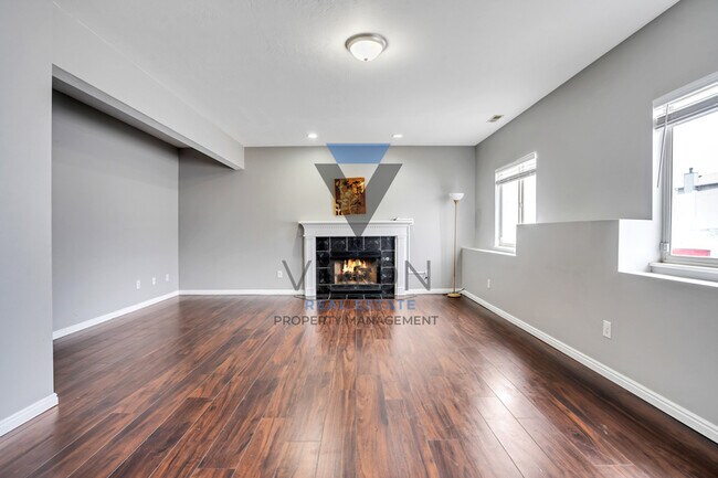 Building Photo - 8766 S 4870 W