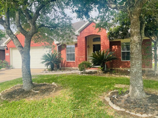 Primary Photo - 3110 Keithwood Dr