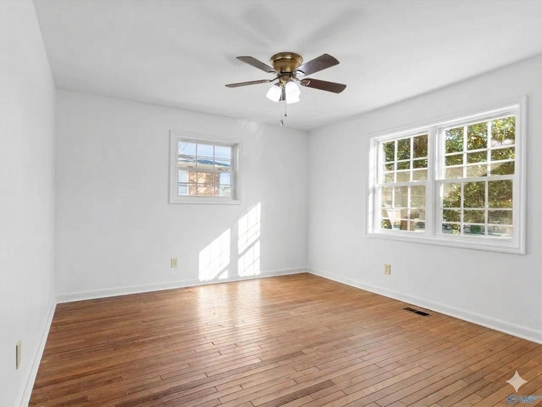 room 1 - 221 Nancy Rd