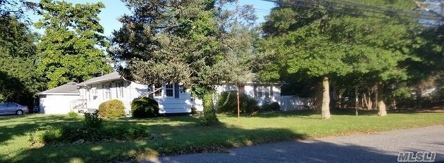 Primary Photo - 1155 Joselson Ave