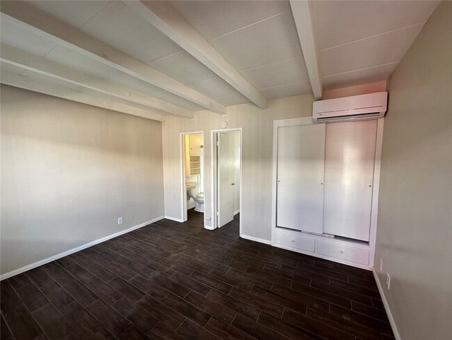 Building Photo - 1015 N Azusa Ave