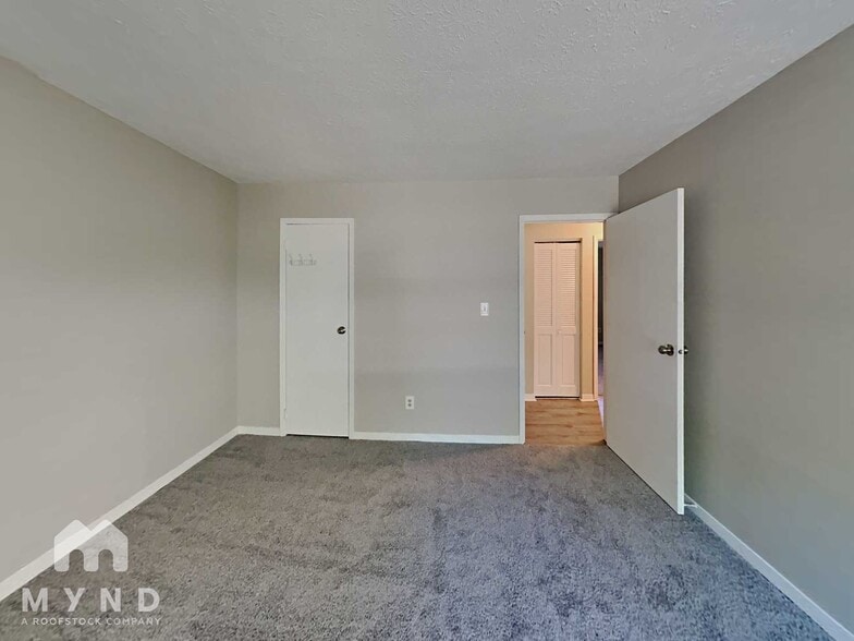 Building Photo - 5907 Dunseth Ct