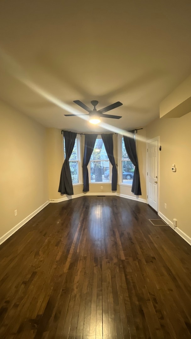 Building Photo - 1503 W Superior St