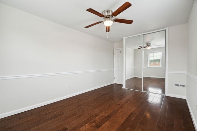 Bedroom 2 - 100 Rennard Ter