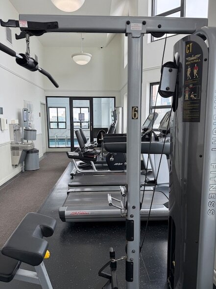 Building Photo - 401 E Ontario St