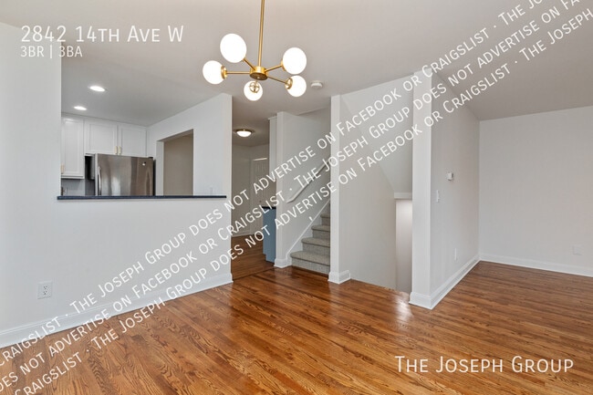 Building Photo - 2842 14th Ave W
