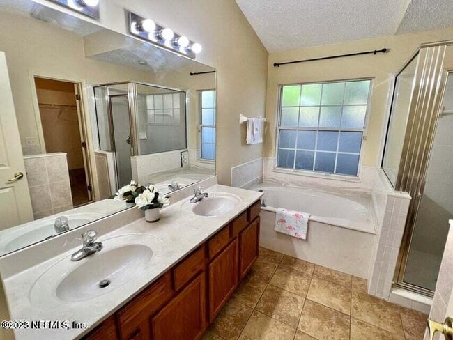 Building Photo - 7838 Springtime Ln