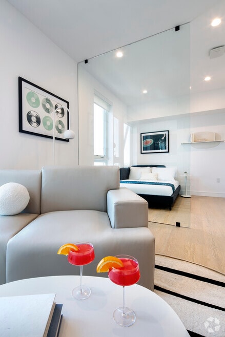 Junior 1 Bedroom