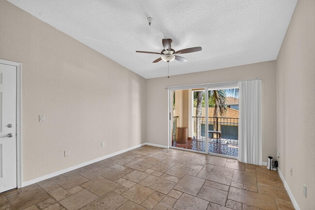 Building Photo - 160 Yacht Club Way