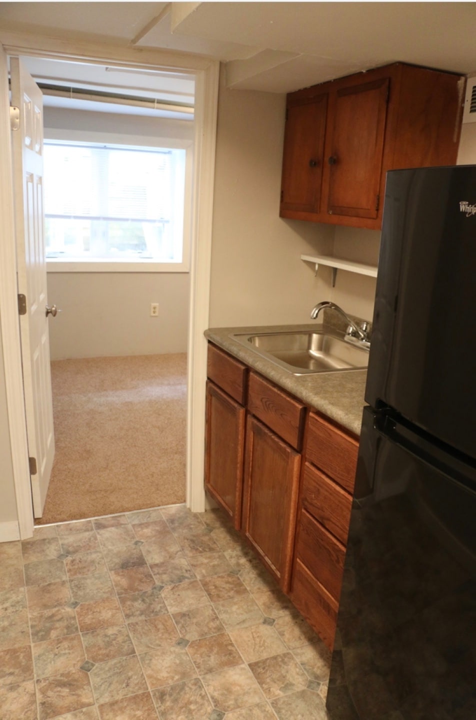 Lower Level Kitchenette - 429 Warren St