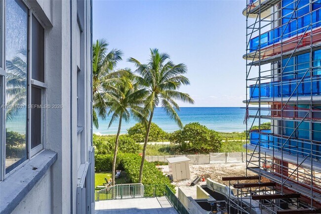 Building Photo - 9195 Collins Ave