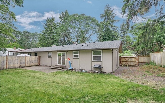 Building Photo - Lap of Luxury LLC