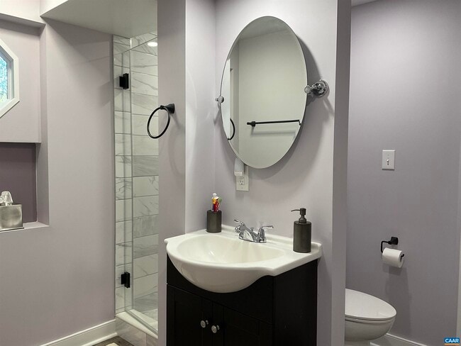 Building Photo - 1201 Bland Cir