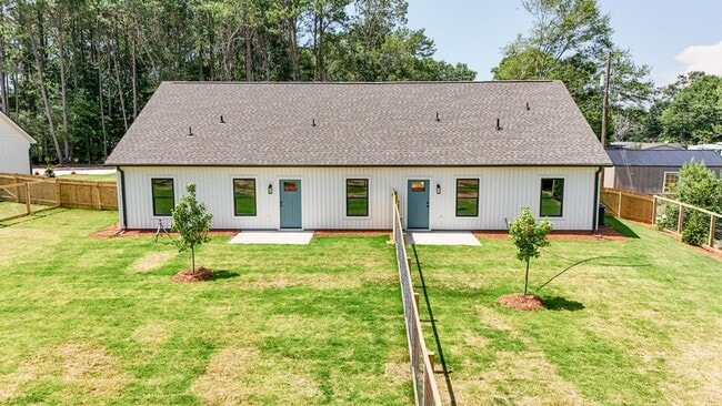 Building Photo - New Build Ready to Rent!