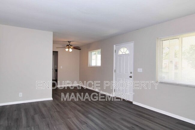 Building Photo - 3448 Ringwood St