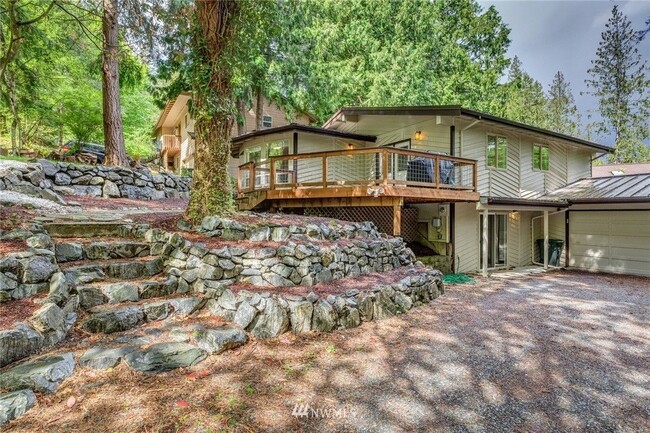 Building Photo - 53 Sudden Valley Dr