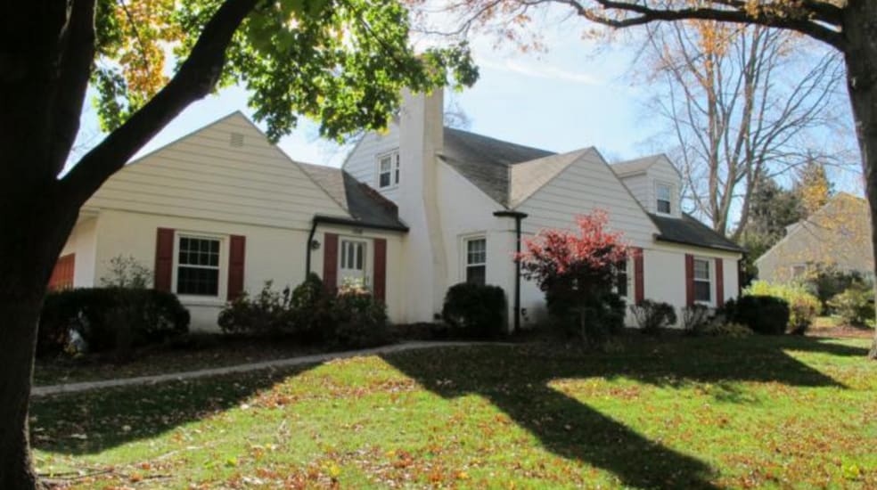 Building Photo - 106 E Brookhaven Rd