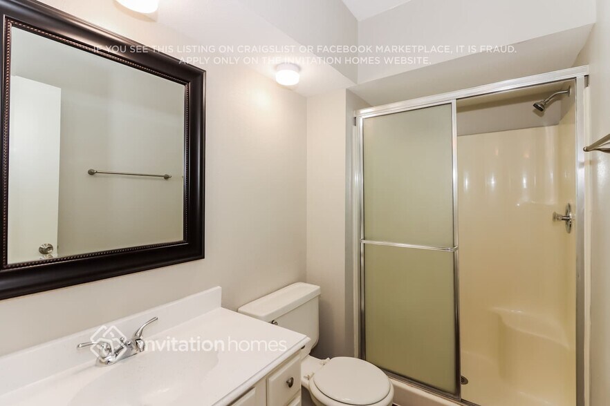 Building Photo - 25535 Thistlewaite Ln
